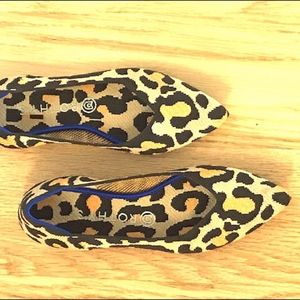 Rothy's Pointed-Toe Flats Leopard